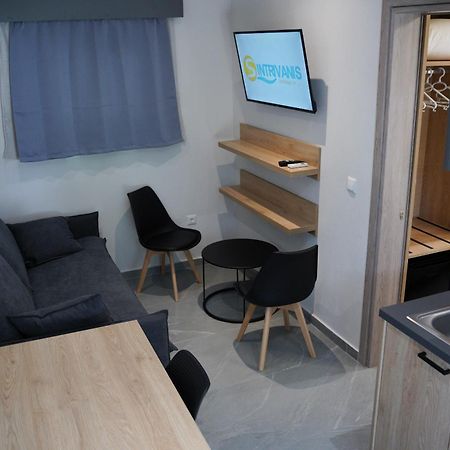 Sintrivanis Resort Beach Paralía Skotínis المظهر الخارجي الصورة