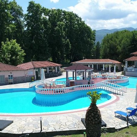 Sintrivanis Resort Beach Paralía Skotínis المظهر الخارجي الصورة