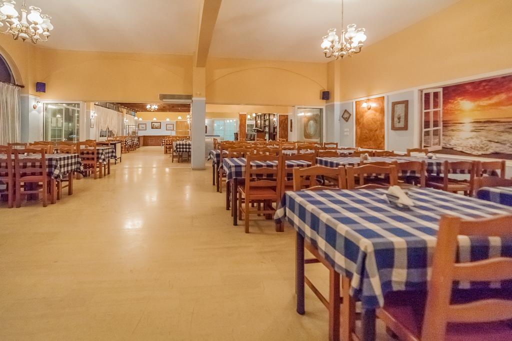 Sintrivanis Resort Beach Paralía Skotínis المظهر الخارجي الصورة