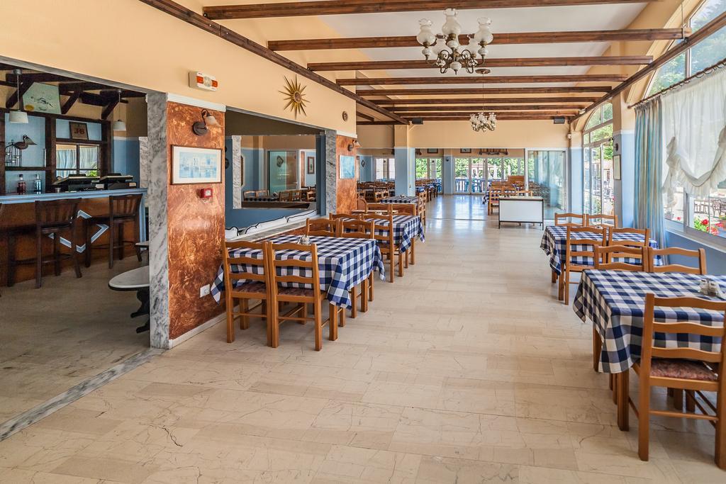 Sintrivanis Resort Beach Paralía Skotínis المظهر الخارجي الصورة