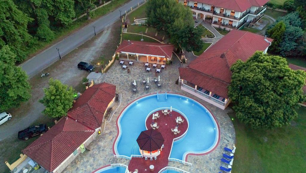 Sintrivanis Resort Beach Paralía Skotínis المظهر الخارجي الصورة